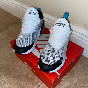 nike air70’s size 3. color- white/grey.